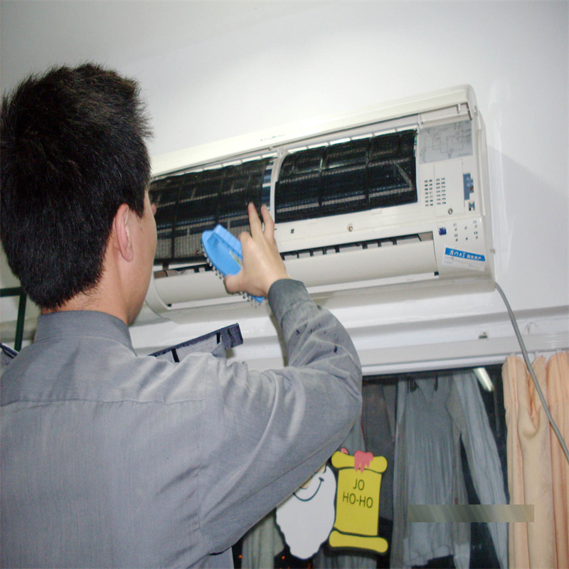 深圳罗湖洪湖别墅空调从里面漏水维修